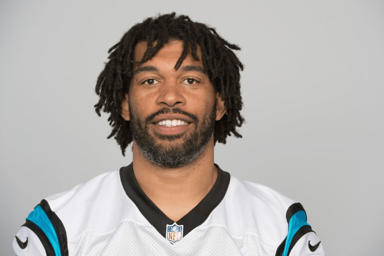 Julius Peppers Net Worth and Biography